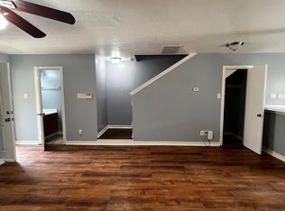 1013 Ruthven St, Houston, TX 77019