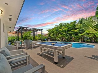 2585 SW 108th Ave, Miami, FL 33165