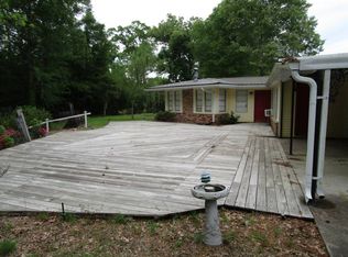 5257 Pine St, Saint Francisville, LA 70775