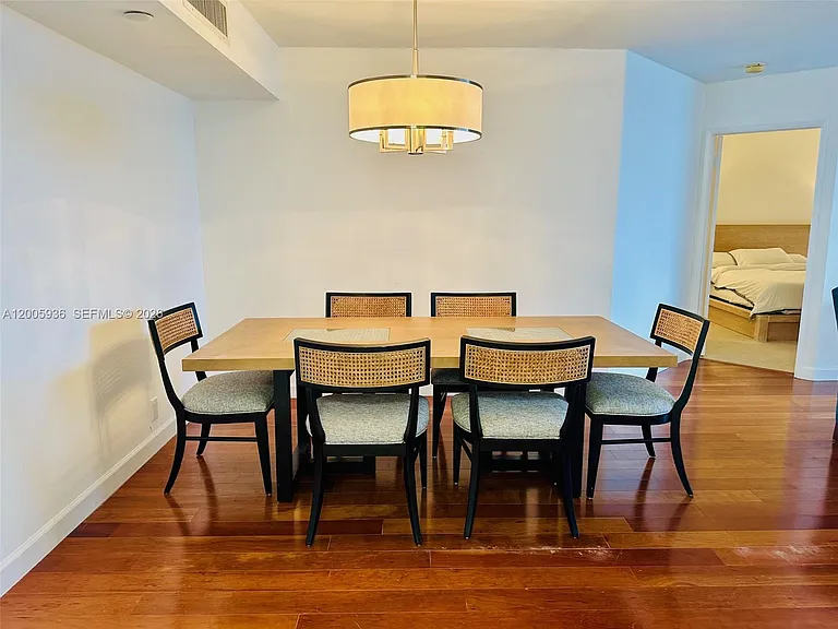 19101 NE 36th Ct #2509 — Photo 5