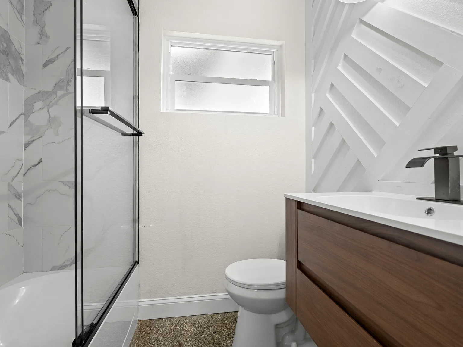 3612 W Leila Ave — Photo 4