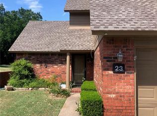 23 Coventry Ct, Edmond, OK 73012