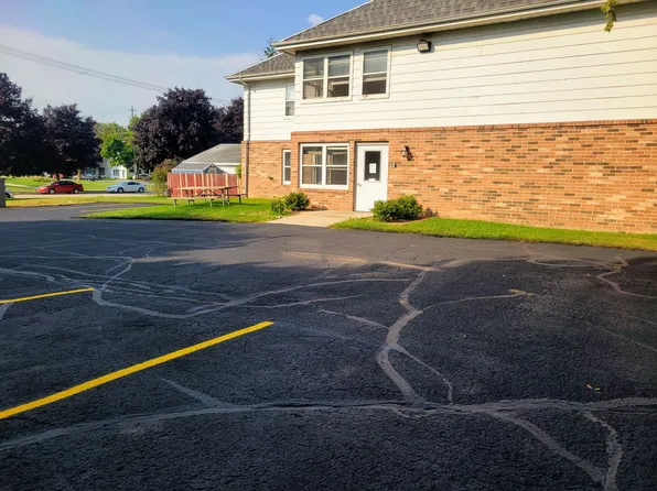 1231 S 8th Street, 1231 S 8th St #104, Manitowoc, WI 54220