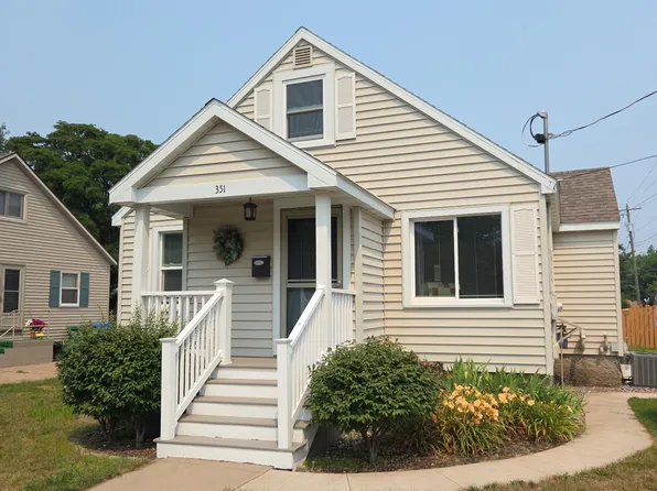 351 E Park St, Marquette, MI 49855