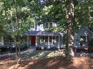 2884 Ravenwolfe Way, Snellville, GA