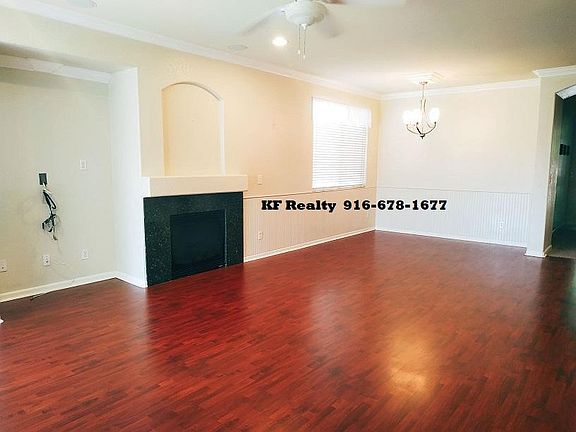 3rd image of 8424 Starlily Ct