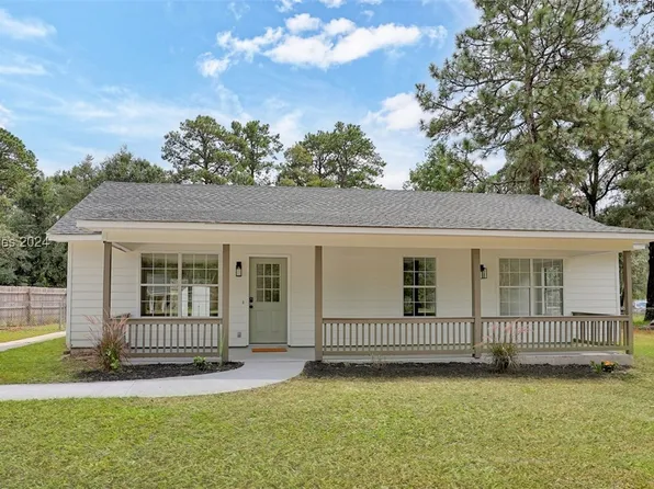 4 Sunny Pl, Beaufort, SC 29907