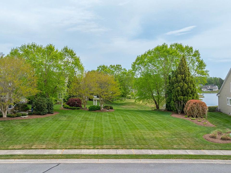 1st image of 19802 Shirling Ln