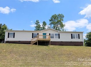 2032 Rocky Creek Ln, Dallas, NC 28034