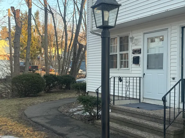 103 Kohanza Street #F, Danbury, CT 06811
