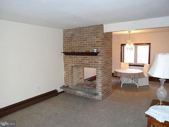 2nd image of 117 Harvest Ln