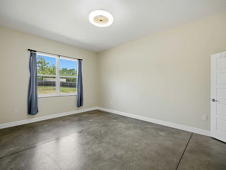 13104 SW 70th Ln — Photo 22