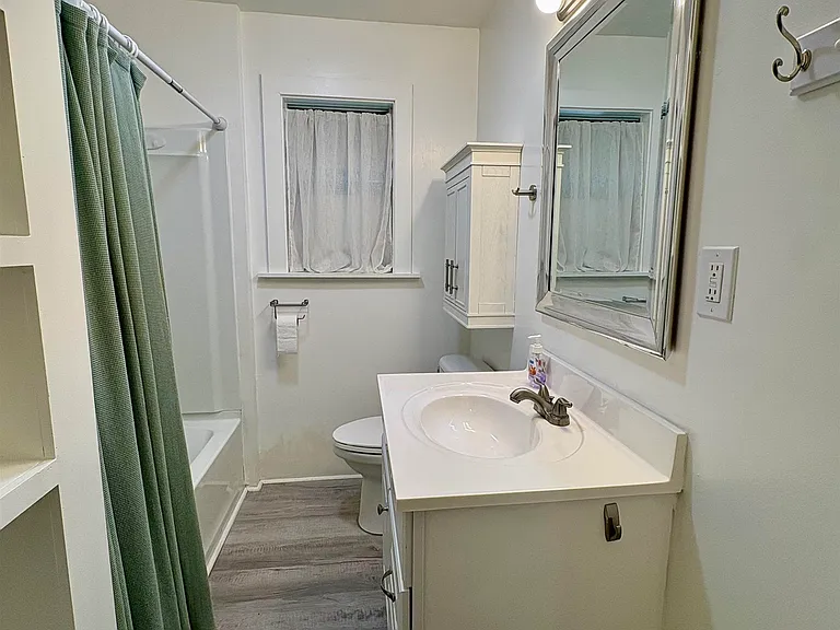 725 Bienville St — Photo 4