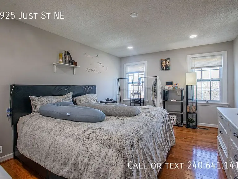 4925 Just St NE — Photo 17