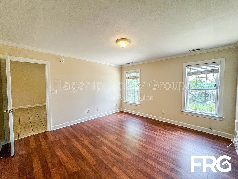 149 Emily Dr #B — Photo 3