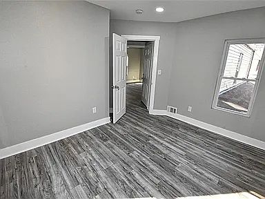bedroom #1