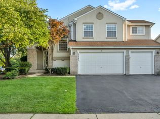 2241 Avalon Ct S, Buffalo Grove, IL 60089