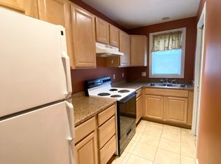 137 Arlington Ave #1, Warren, RI 02885