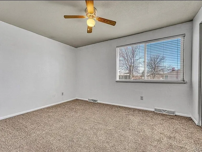 7461 Webster St — Photo 13