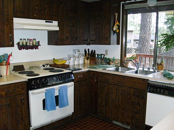 5th image of 6715 247th Street Ct E