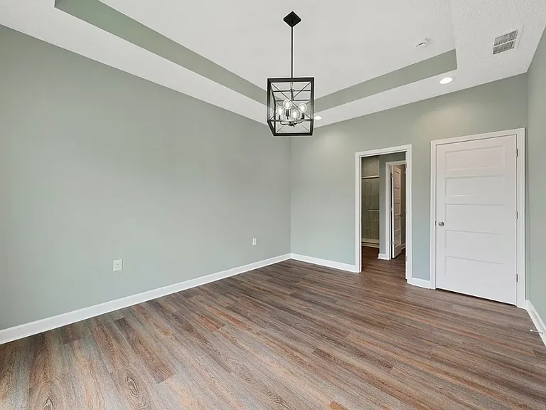 2583 Cedrus Ave — Photo 15
