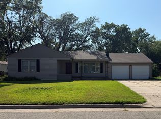 111 Fay St, Hutchinson, KS 67502