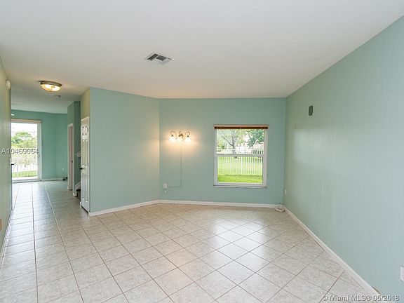 3rd image of 625 NW 170th Ter
