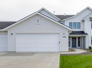 1104 E Perjue Basin Dr, Nampa, ID 83686