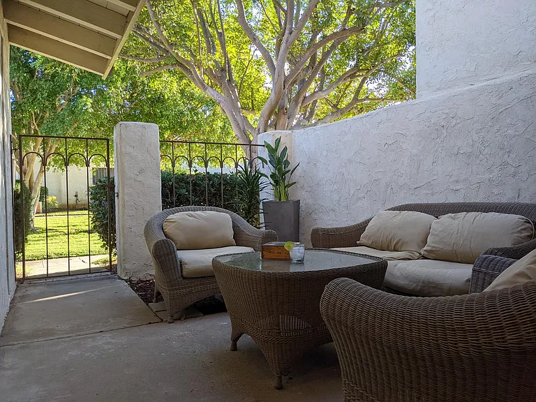 4181 Balboa Way — Photo 2