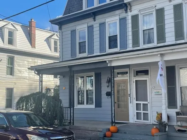 135 Lucknow Rd, Harrisburg, PA 17110