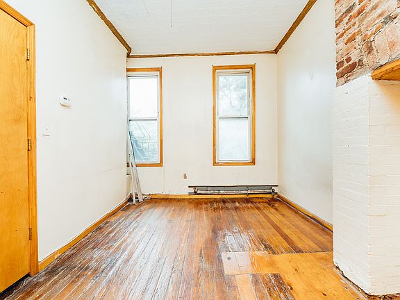 3rd image of 53 Morgan Ave APT 2R