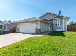 6601 N 39th St, Lloydminster, AB T9V2Y3