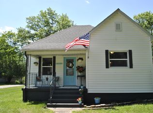 1433 S 7th St, Clinton, IN 47842