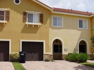 8895 SW 223rd Ter, Cutler Bay, FL 33190