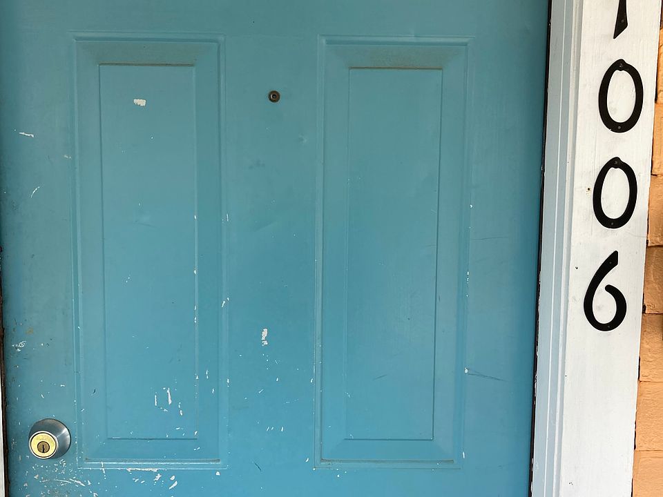 1st image of 1006 Newton Ct
