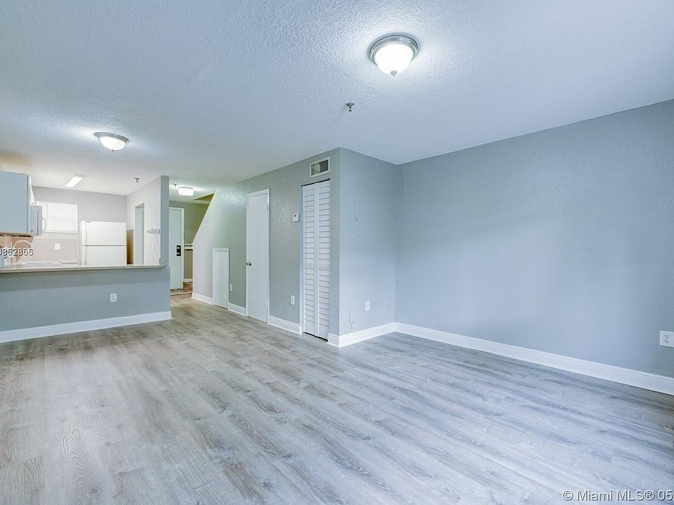 1st image of 8027 NW 8th St APT 13