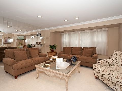 4th image of 187 Wedgewood Dr