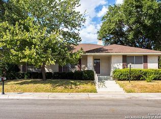 6211 Shady Brk, Windcrest, TX 78239