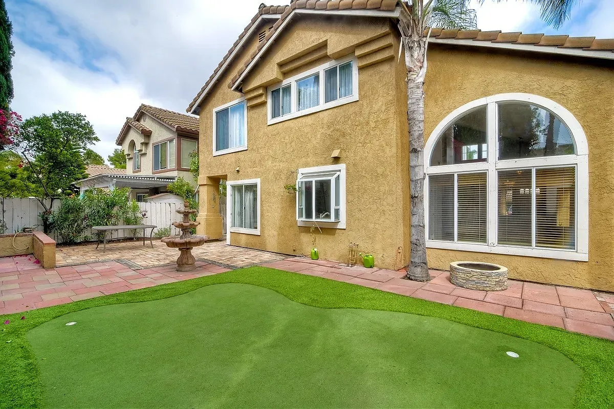 4 bed, 1957 sqft, $4,200 — Photo 4