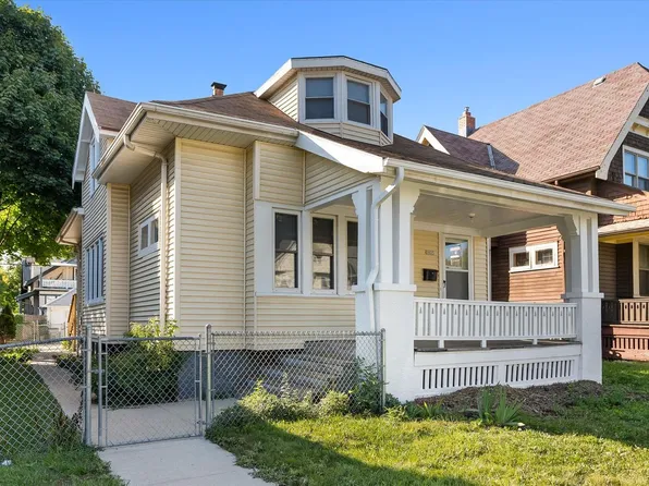 3023 North Oakland AVENUE, Milwaukee, WI 53211