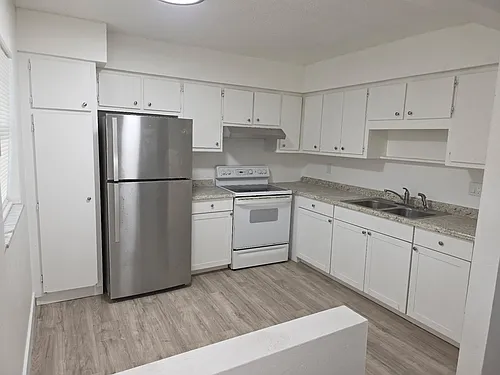 2708 Broadway Photo 1