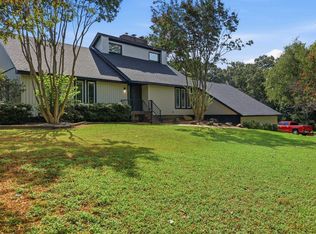 18 Robinwood Dr, Searcy, AR 72143