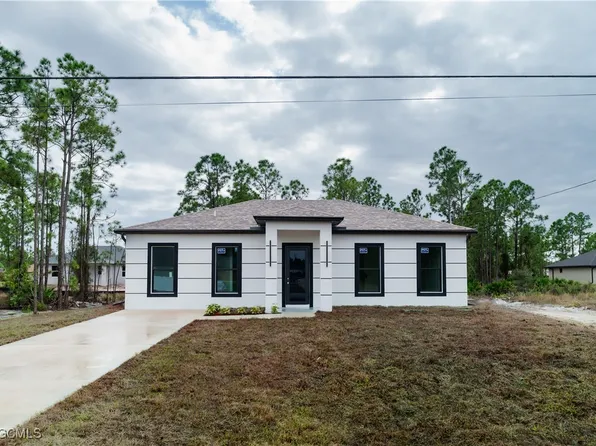 742 Jaguar Blvd, Lehigh Acres, FL 33974