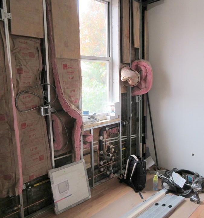 2nd image of 85 Newell St APT 2L
