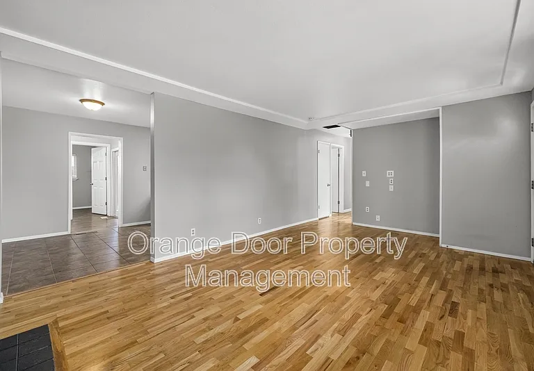1611 Wheeler St S #1 — Photo 19