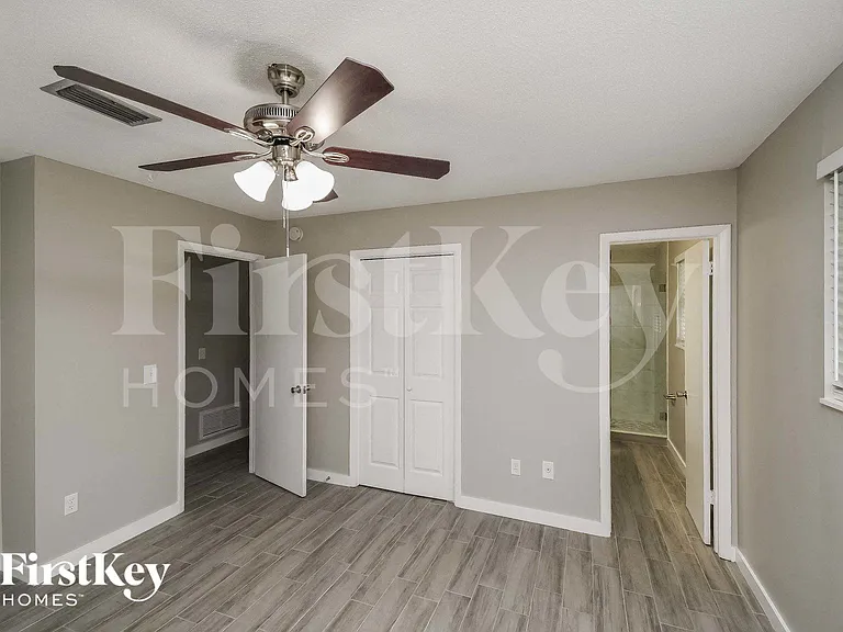 1010 Anna Ave — Photo 9