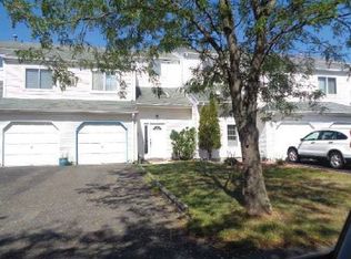 34 Coriander Dr, Lumberton, NJ 08048