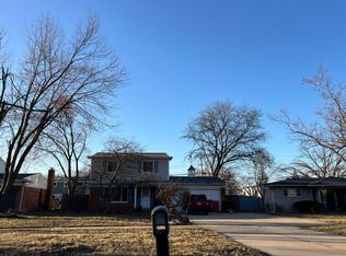 17239 W Thirteen Mile Rd, Southfield, MI