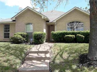 786 Bermuda Ave, Lancaster, TX 75146