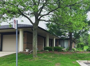 975 Wexford Way #1, Rochester Hills, MI 48307